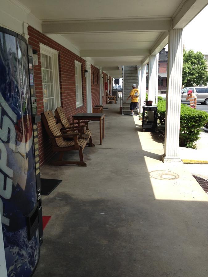Motel Town House Bedford Esterno foto