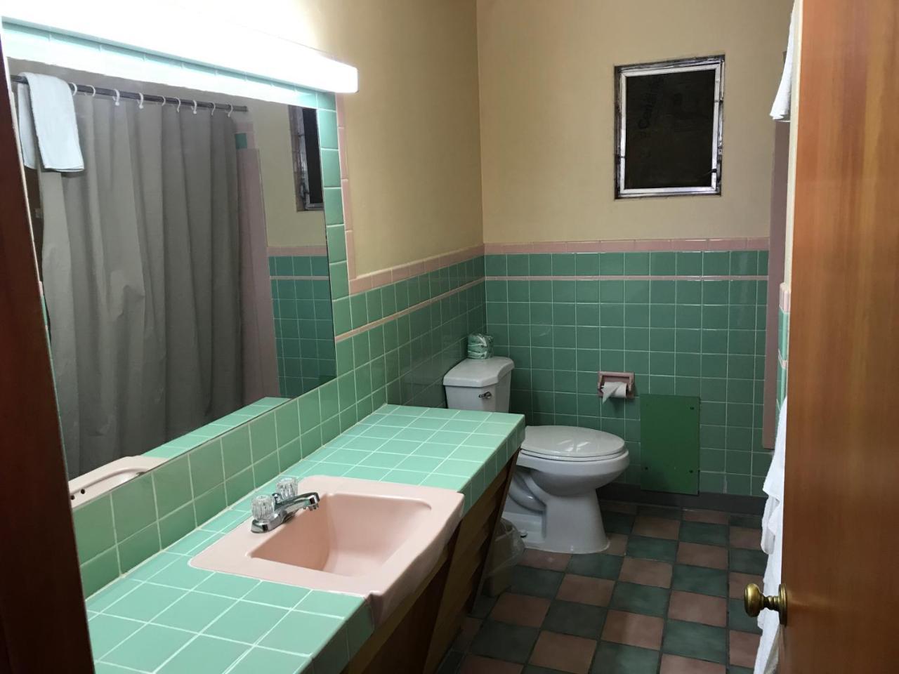 Motel Town House Bedford Esterno foto
